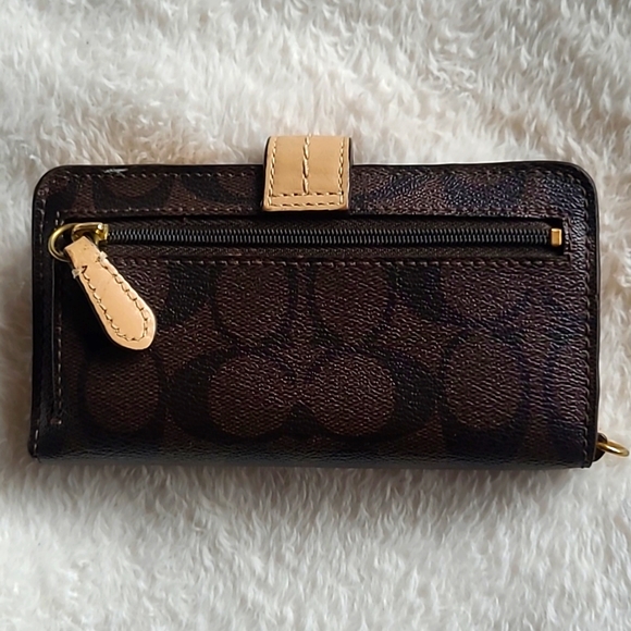 Coach Wallet - Picture 2 of 5